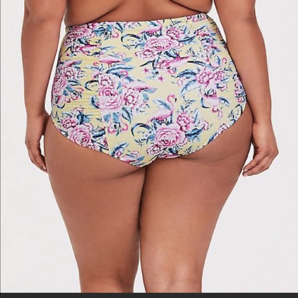 Torrid high waisted bikini bottoms - Picture 2 of 6